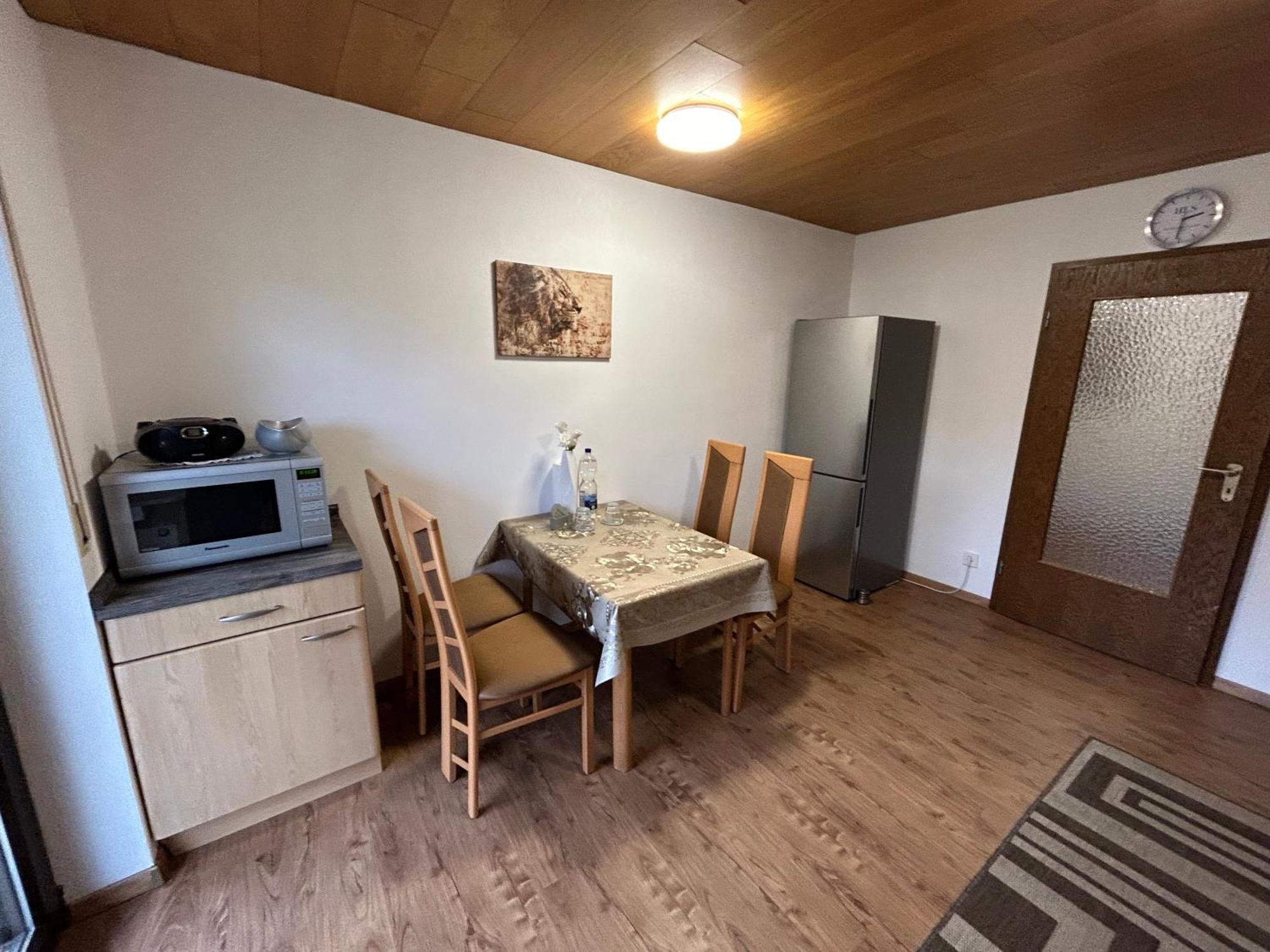 Ferien- Und Monteurwohnung Zum Waldblick Exterior photo